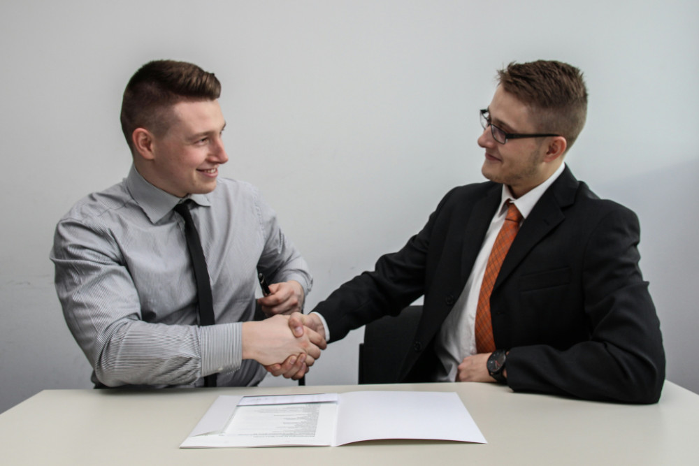 Como Separar Finanças Pessoais e Empresariais: Guia Completo para Empreendedores